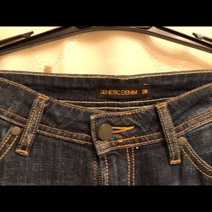 Women’s jeans